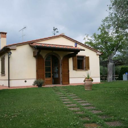 Casetta Singola Vicino Al Mare Кастаньето-Кардуччи Экстерьер фото